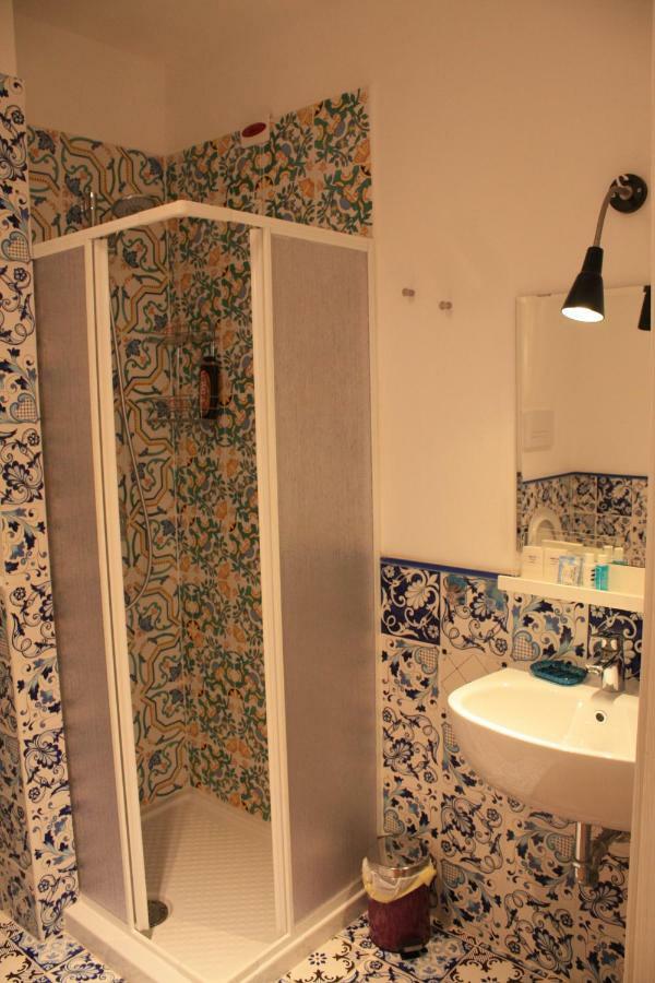 Marchesa Lulu Hotel Салерно Екстериор снимка