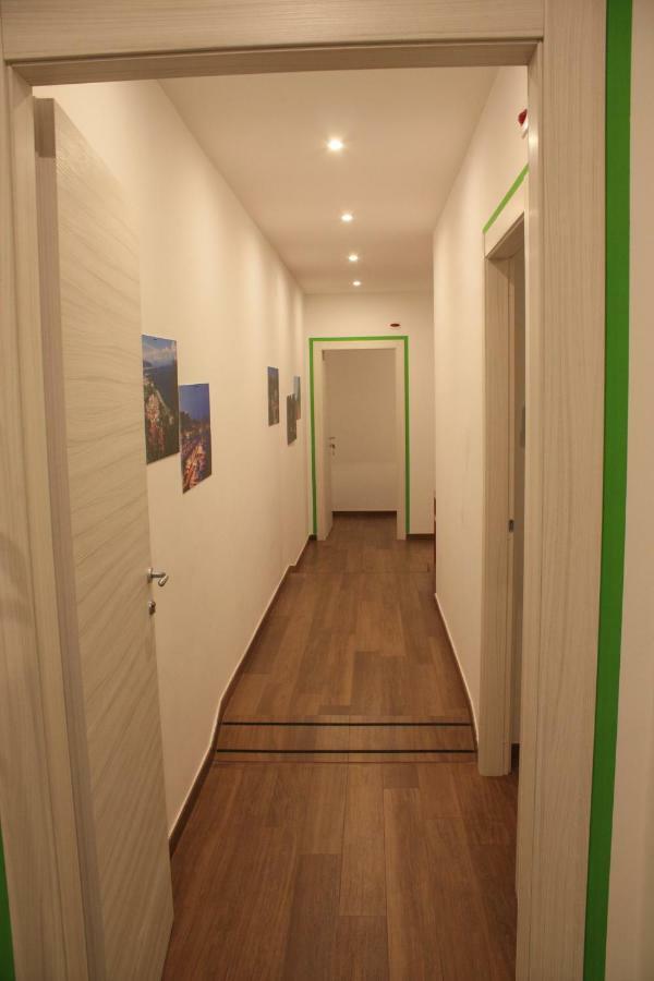 Marchesa Lulu Hotel Салерно Екстериор снимка